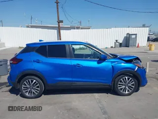 2022 Nissan Kicks SV with VIN 3N1CP5CV7NL509481, listed as a IAAI auction lot 41831963 with 29,977 mi miles. Bid and sale history available at carsss.com. Image 14.