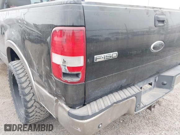 2006 Ford F-150 XL with VIN 1FTPX12V76NB86527, listed as a IAAI auction lot 41634438 with 369,104 mi miles. Bid and sale history available at carsss.com. Image 6.