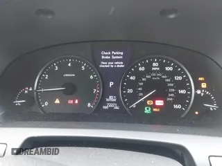 2013 Lexus LS 460 с VIN JTHCL5EF8D5017831, выставлен на аукционе IAAI как лот 42709181 с пробегом 72 271 миль миль и . История ставок и продаж доступна на DreamBid. Изображение 7.