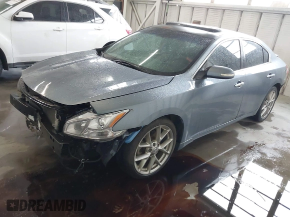 2010 Nissan Maxima SV with VIN 1N4AA5AP5AC809915, listed as a IAAI auction lot 41980433 with 181,490 mi miles and . Bid and sale history available at DreamBid. Image 2.
