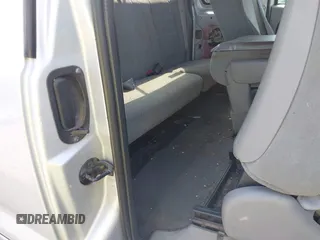 2003 Ford F-250 XL с VIN 1FTNX21P43ED12211, выставлен на аукционе IAAI как лот 42267003 с пробегом 214 101 миль миль и . История ставок и продаж доступна на DreamBid. Изображение 8.