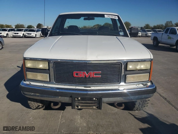 1991 GMC 3/4 Ton Pickups with VIN 1GTGK24K9ME518763, listed as a Copart auction lot 74319144 with 127562 miles and Salvage Title. Bid and sale history available at carsss.com. Image 5.