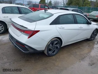 2025 Hyundai Elantra SEL Sport with VIN KMHLM4DG9SU881711, listed as a IAAI auction lot 41464931 with 1,497 mi miles. Bid and sale history available at carsss.com. Image 4.