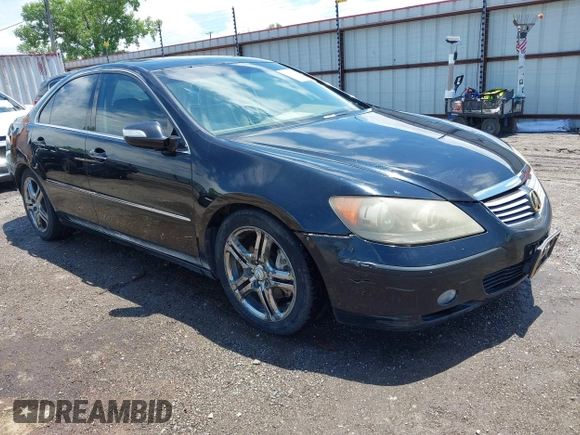 2005 Acura RL z VIN JH4KB16505C001925, wystawiony jako IAAI lot #42435200 z przebiegiem 154 217 mil mil oraz . Historia ofert i sprzedaży dostępna na DreamBid. Obrazek 1.
