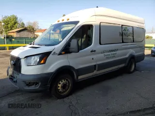 2023 Ford Transit Passenger XL with VIN 1FBVU4X89PKA32350, listed as a Copart auction lot 59896355 with 268,200 mi miles and Salvage title. Bid and sale history available at DreamBid. Image 1.