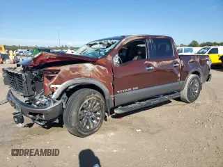 2018 Nissan Titan SV with VIN 1N6AA1E69JN504763, listed as a Copart auction lot 42123085 with Not Provided miles and Salvage Title. Bid and sale history available at carsss.com. Image 1.
