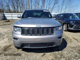 2017 Jeep Grand Cherokee Altitude z VIN 1C4RJFAG1HC656897, wystawiony jako Copart lot #49494305 z przebiegiem 145 254 mil mil oraz Szkoda całkowita • Salvage title. Historia ofert i sprzedaży dostępna na DreamBid. Obrazek 5.