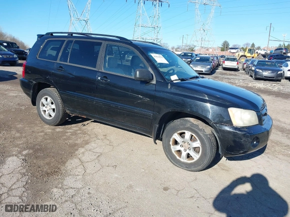2003 Toyota Highlander with VIN JTEHF21A830101419, listed as a IAAI auction lot 41814570 with 237,565 mi miles. Bid and sale history available at carsss.com. Image 1.