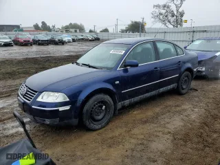 2002 Volkswagen Passat GLX with VIN WVWTH63B32P069555, listed as a Copart auction lot 85990984 with 69,310 mi miles and Clean Title. Bid and sale history available at carsss.com. Image 1.