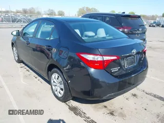 2015 Toyota Corolla L z VIN 2T1BURHE3FC271909, wystawiony jako IAAI lot #41898712 z przebiegiem 142 987 mil mil oraz . Historia ofert i sprzedaży dostępna na DreamBid. Obrazek 3.