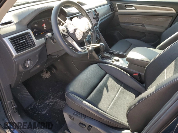 2022 Volkswagen Atlas SEL with VIN 1V2BP2CA7NC504537, listed as a Copart auction lot 52094685 with 63,114 mi miles and Salvage title. Bid and sale history available at DreamBid. Image 7.