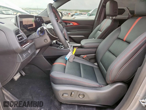 2025 Chevrolet Traverse with VIN 1GNERLRS6SJ243320, listed as a Copart auction lot 61691935 with 3,241 mi miles and Salvage title. Bid and sale history available at DreamBid. Image 7.