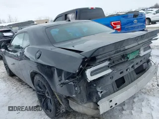 2017 Dodge Challenger SXT Plus z VIN 2C3CDZAG1HH535125, wystawiony jako IAAI lot #41611589 z przebiegiem 56 588 mil mil oraz . Historia ofert i sprzedaży dostępna na DreamBid. Obrazek 3.