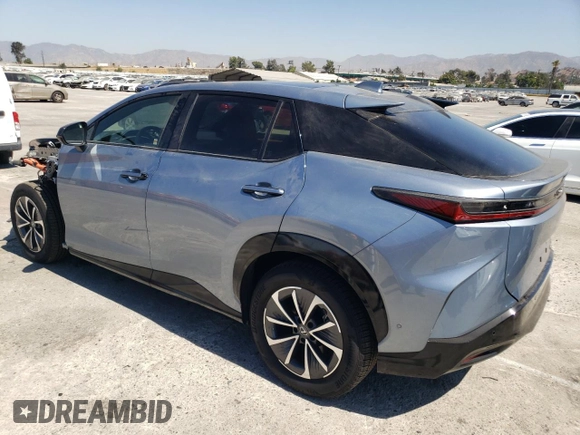 2023 Lexus RZ 450e Premium z VIN JTJAAAAB5PA017059, wystawiony jako Copart lot #48378775 z przebiegiem 11 182 mil mil oraz Szkoda całkowita • Salvage title. Historia ofert i sprzedaży dostępna na DreamBid. Obrazek 2.