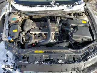 2001 Volvo V70 with VIN YV1SZ58D911021115, listed as a Copart auction lot 42342435 with 219,979 mi miles and Non Repairable. Bid and sale history available at carsss.com. Image 11.