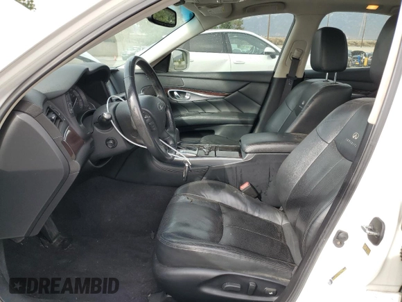 2013 Infiniti M with VIN JN1BY1AP6DM510258, listed as a Copart auction lot 84430924 with 136,641 mi miles and Salvage Title. Bid and sale history available at carsss.com. Image 7.
