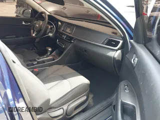 2017 Kia Optima LX z VIN 5XXGT4L37HG154590, wystawiony jako IAAI lot #42229141 z przebiegiem 112 134 mil mil oraz . Historia ofert i sprzedaży dostępna na DreamBid. Obrazek 8.