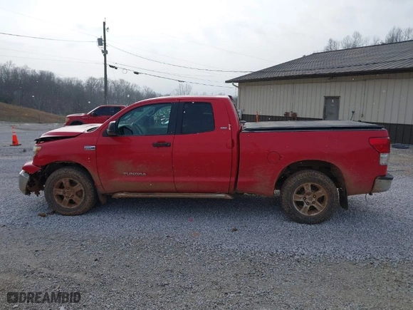 2011 Toyota Tundra 4WD Truck with VIN 5TFUY5F12BX189686, listed as a IAAI auction lot 41548329 with NaN miles. Bid and sale history available at carsss.com. Image 14.