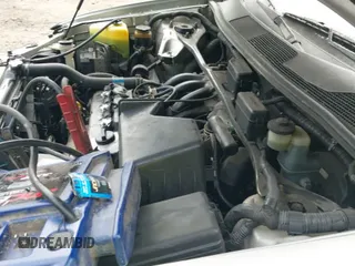 2006 Toyota Highlander w/3rd Row with VIN JTEEP21A960155283, listed as a IAAI auction lot 43544983 with 247,172 mi miles and . Bid and sale history available at DreamBid. Image 12.