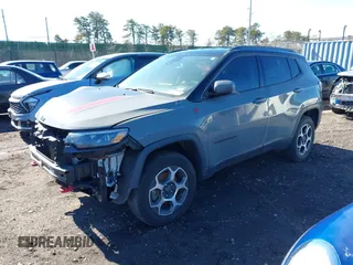 2022 Jeep Compass Trailhawk with VIN 3C4NJDDB4NT136213, listed as a IAAI auction lot 41689612 with 50,091 mi miles and . Bid and sale history available at DreamBid. Image 20.