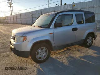 2010 Honda Element LX with VIN 5J6YH1H30AL002454, listed as a Copart auction lot 84741874 with 125,832 mi miles and Salvage Title. Bid and sale history available at DreamBid. Image 1.