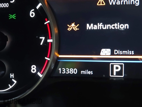 2024 Nissan Sentra SV with VIN 3N1AB8CV8RY368551, listed as a IAAI auction lot 42203248 with 13,380 mi miles and . Bid and sale history available at DreamBid. Image 16.