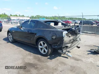 2014 Ford Mustang V6 with VIN 1ZVBP8AM4E5228370, listed as a IAAI auction lot 42130306 with 113,015 mi miles. Bid and sale history available at carsss.com. Image 3.