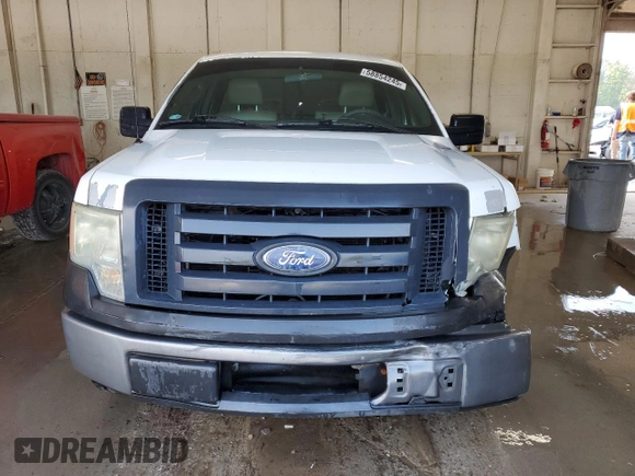 2010 Ford F-150 XL with VIN 1FTMF1CW8AKA82586, listed as a Copart auction lot 58854245 with 197,462 mi miles and Non repairable. Bid and sale history available at DreamBid. Image 5.