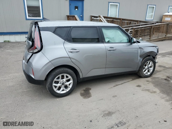 2024 Kia Soul LX with VIN KNDJ23AU5R7907929, listed as a Copart auction lot 53520225 with 29,160 mi miles and Salvage Title. Bid and sale history available at carsss.com. Image 3.