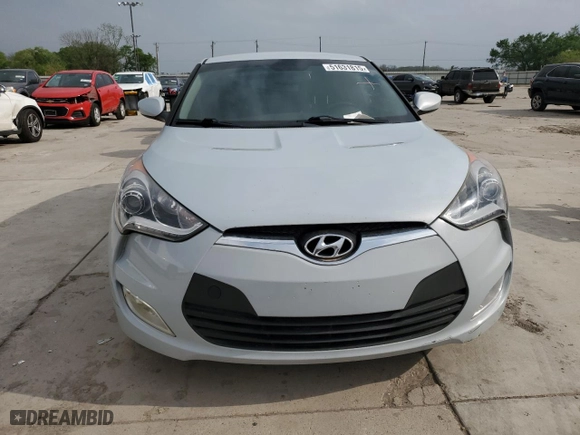 2014 Hyundai Veloster with VIN KMHTC6AD8EU213282, listed as a Copart auction lot 51631815 with 161,689 mi miles and Clean Title. Bid and sale history available at carsss.com. Image 5.