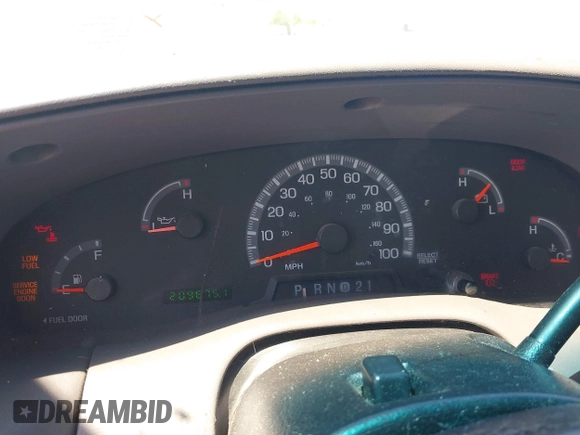 2002 Ford F-150 XL with VIN 2FTPF17Z02CA13589, listed as a IAAI auction lot 42203139 with 209,675 mi miles and . Bid and sale history available at DreamBid. Image 7.