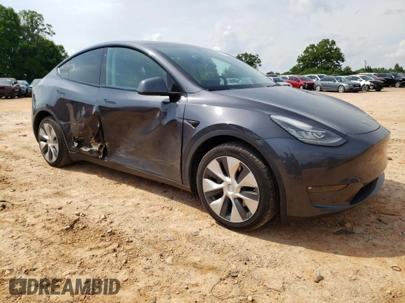 2021 Tesla Model Y Long Range z VIN 5YJYGDEE0MF263137, wystawiony jako Copart lot #57295705 z przebiegiem 63 627 mil mil oraz Szkoda całkowita • Salvage title. Historia ofert i sprzedaży dostępna na DreamBid. Obrazek 4.