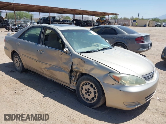 2004 Toyota Camry LE z VIN 4T1BE32K14U321470, wystawiony jako IAAI lot #42177255 z przebiegiem 256 194 mil mil oraz . Historia ofert i sprzedaży dostępna na DreamBid. Obrazek 1.