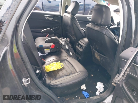 2020 Ford Edge SEL z VIN 2FMPK3J92LBA94128, wystawiony jako IAAI lot #42210326 z przebiegiem Nie podano mil oraz . Historia ofert i sprzedaży dostępna na DreamBid. Obrazek 8.