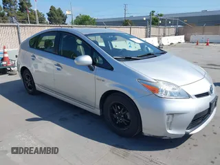 2014 Toyota Prius Four with VIN JTDKN3DU6E1822490, listed as a IAAI auction lot 42182797 with 192,338 mi miles. Bid and sale history available at carsss.com. Image 1.