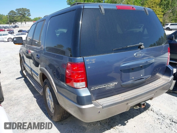 2004 Ford Expedition Eddie Bauer with VIN 1FMFU18L54LB18869, listed as a IAAI auction lot 41862385 with 258,709 mi miles. Bid and sale history available at carsss.com. Image 3.