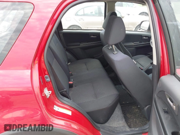 2013 Suzuki SX4 Crossover with VIN JS2YB5A37D6101984, listed as a IAAI auction lot 42121276 with 136,073 mi miles. Bid and sale history available at carsss.com. Image 8.