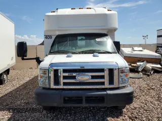 2014 Ford Econoline Commercial with VIN 1FDEE3FL9EDA91811, listed as a Copart auction lot 57328594 with 204,360 mi miles and Clean Title. Bid and sale history available at carsss.com. Image 5.
