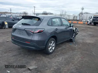2024 Honda HR-V LX z VIN 3CZRZ2H36RM703890, wystawiony jako IAAI lot #41737489 z przebiegiem 21 789 mil mil oraz . Historia ofert i sprzedaży dostępna na DreamBid. Obrazek 4.