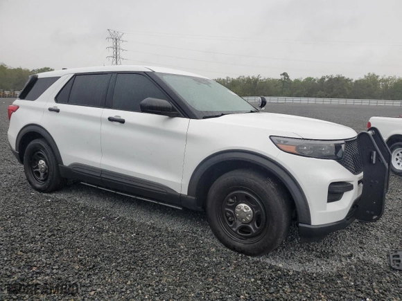 2021 Ford Police Interceptor Utility with VIN 1FM5K8AB5MGC31371, listed as a Copart auction lot 47425155 with 37,704 mi miles and Non Repairable. Bid and sale history available at carsss.com. Image 4.