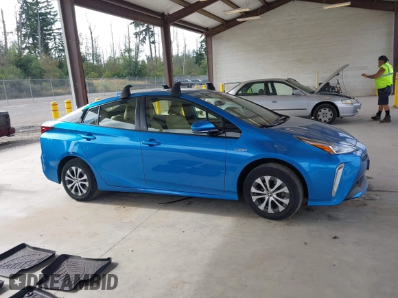 2020 Toyota Prius LE with VIN JTDL9RFU5L3018787, listed as a IAAI auction lot 42723431 with 30,793 mi miles and . Bid and sale history available at DreamBid. Image 13.
