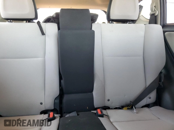 2018 Toyota RAV4 XLE with VIN JTMWFREV5JJ180198, listed as a Copart auction lot 52440575 with 43,707 mi miles and Salvage Title. Bid and sale history available at DreamBid. Image 10.
