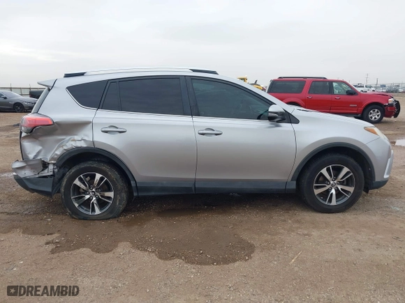 2016 Toyota RAV4 XLE with VIN 2T3WFREV4GW270548, listed as a IAAI auction lot 41699126 with 100,905 mi miles. Bid and sale history available at carsss.com. Image 13.