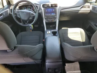2020 Ford Fusion SE with VIN 3FA6P0LU0LR154013, listed as a Copart auction lot 54933055 with 122,197 mi miles and Salvage title. Bid and sale history available at DreamBid. Image 8.
