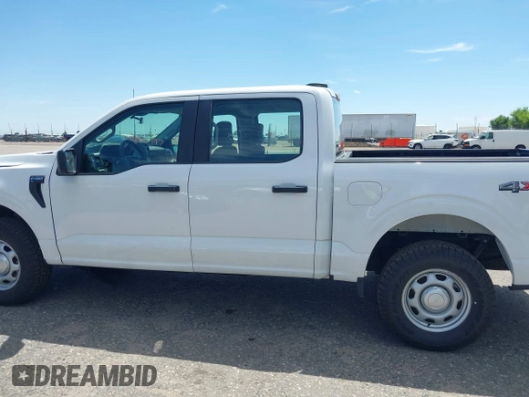 2022 Ford F-150 XL с VIN 1FTEW1EB1NKE43208, выставлен на аукционе IAAI как лот 42370197 с пробегом 53 671 миль миль и . История ставок и продаж доступна на DreamBid. Изображение 14.