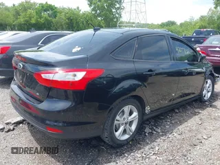 2012 Ford Focus SE с VIN 1FAHP3F28CL152822, выставлен на аукционе IAAI как лот 42277102 с пробегом 165 564 миль миль и . История ставок и продаж доступна на DreamBid. Изображение 4.