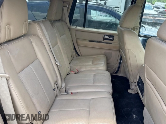 2017 Ford Expedition Limited with VIN 1FMJU1KT8HEA12008, listed as a Copart auction lot 61261115 with 46,620 mi miles and Clean title. Bid and sale history available at DreamBid. Image 6.