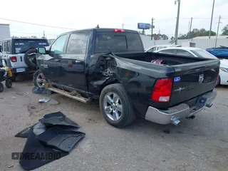 2016 Ram 1500 Big Horn z VIN 1C6RR6LT4GS148390, wystawiony jako IAAI lot #41945800 z przebiegiem 89 331 mil mil oraz . Historia ofert i sprzedaży dostępna na DreamBid. Obrazek 3.