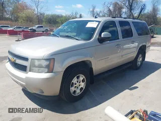 2007 Chevrolet Suburban LTZ с VIN 3GNFK16357G109210, выставлен на аукционе IAAI как лот 41990278 с пробегом 176 136 миль миль и . История ставок и продаж доступна на DreamBid. Изображение 2.