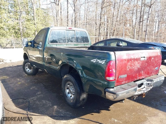 2003 Ford Super Duty F-250 XL with VIN 1FTNF21P03ED23919, listed as a IAAI auction lot 41419706 with 1 mi miles. Bid and sale history available at carsss.com. Image 6.